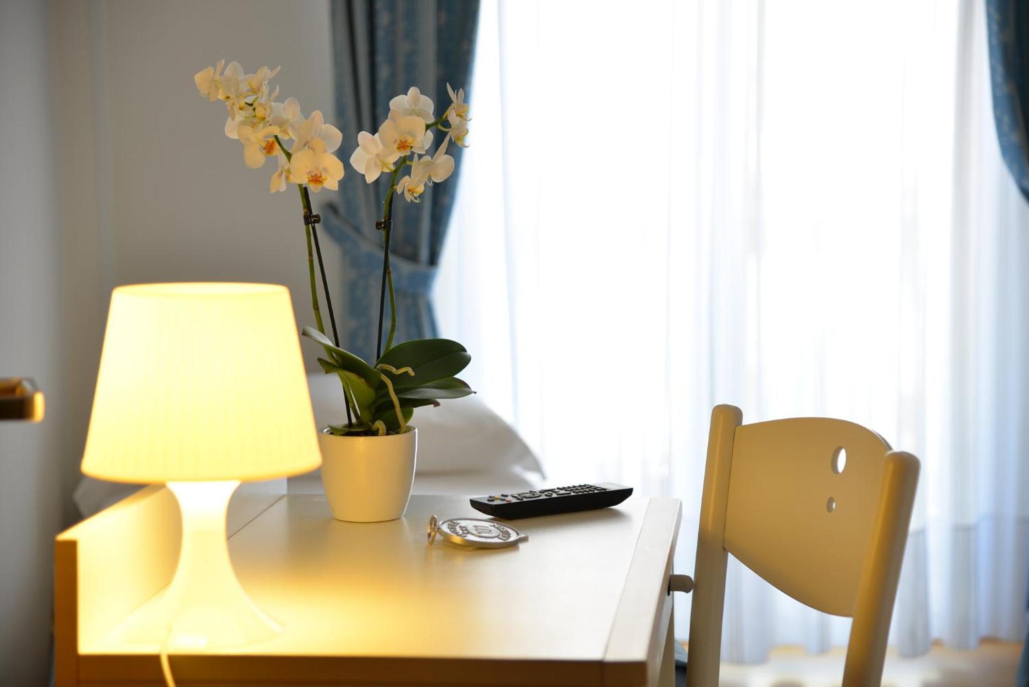 Hotel Laurin リド・ディ・イエゾロ エクステリア 写真